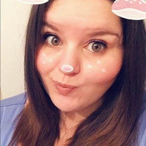 Meet your Posher, Rebecca